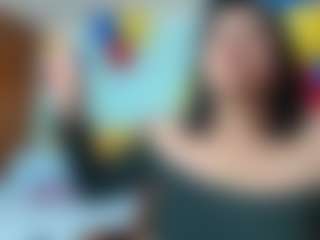 Live cam show with Isabel Sofia - Flashing on CSO-WL