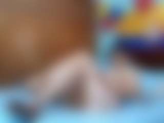 Live cam show with Isabel Sofia - Granny on Camsoda Late Night