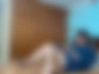 Live cam show with Isabel Sofia - Spy Granny on Strip Flash - Live Sex Shows