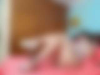 Live cam show with Isabel Sofia - Granny Dildo on Cam Slut