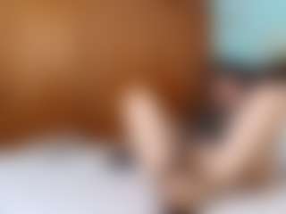 Live cam show with Isabel Sofia - Shaved Pussy Mature on fuck-show.com