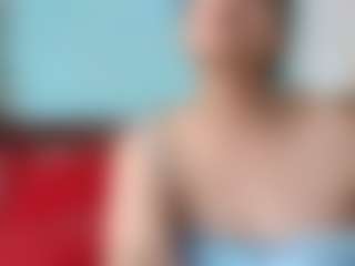 Live cam show with Isabel Sofia - Granny Big Ass on Dolls Live
