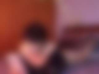 Live cam show with Isabel Sofia - Granny on thefappeningchat.com