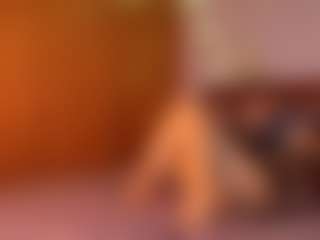 Live cam show with Isabel Sofia - Trimmed Granny on crypto-cams