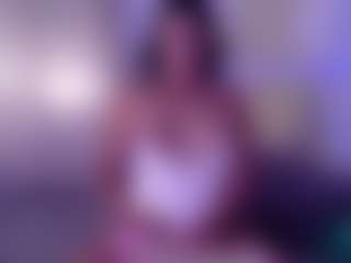 KLOE's Live Sex Cam Show
