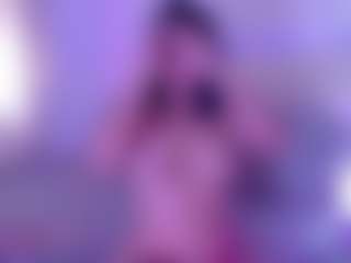 KLOE's Live Sex Cam Show