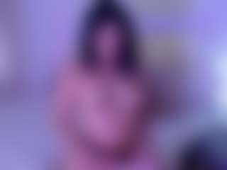KLOE's Live Sex Cam Show