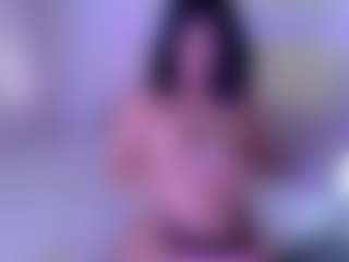 KLOE's Live Sex Cam Show