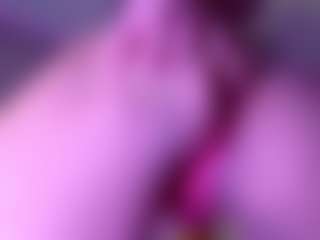 Live cam show with KLOE - Dildo on CamClone