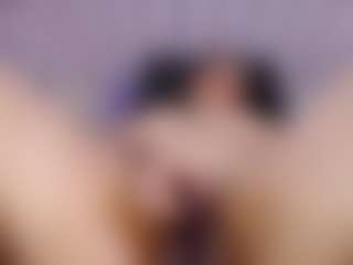 Live cam show with jessica-kraft - Sucking on Camsoda
