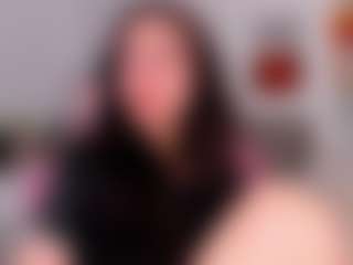Live cam show with ohmymiami - Tittyfuck on studioflirtlive.com