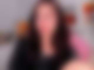 Live cam show with ohmymiami - Skinny on hotwifechat.live