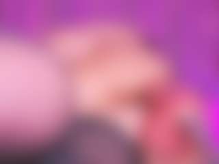 Tifany-bry MILF webcam performer live streaming