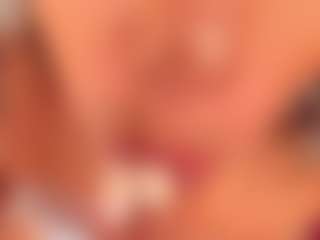 Live cam show with BRIGITTE - Squirt Mature on Camsoda