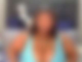 Caramelbooty69's Live Sex Cam Show