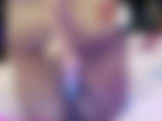 zoegoddx33's Live Sex Cam Show
