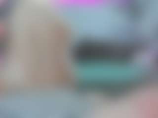 Live cam show with Hersilia - Petite on Fapmatic.com