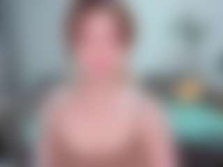 Live cam show with Hersilia - Green Eyes on Mixed Magazine Live