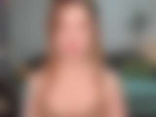 Live cam show with Winika - Thong on fapnchat