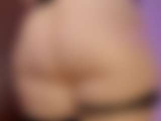 Live-sekscamshow van Bri4anna