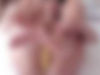 Curly-Sue's Live Sex Cam Show