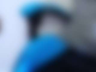 Live cam show with klylls-squirt - Living Room on Cam Slut