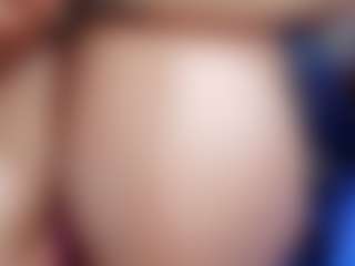 klylls-squirt's Live Sex Cam Show