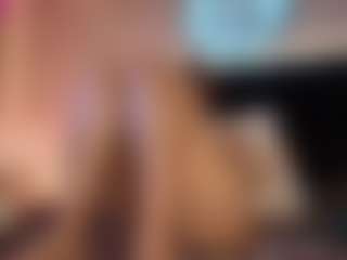 Live cam show with Lor-queen - Milk on Camsoda