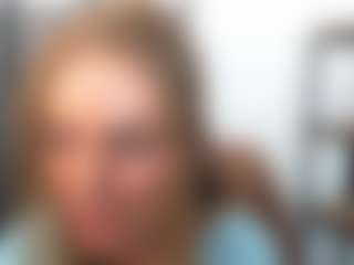 AulloraKiss's Live Sex Cam Show