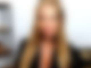 AulloraKiss's Live Sex Cam Show
