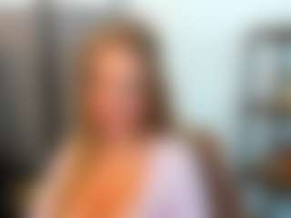 Live cam show with AulloraKiss - Upskirt on Cam Slut