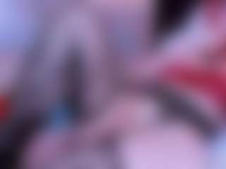 S i m o n e's Live Sex Cam Show