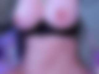 S i m o n e's Live Sex Cam Show
