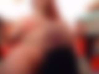 Live cam show with esmeralda_77 - Hairy Pussy MILF on Camiplay Live
