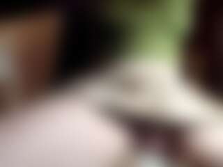 Piperpeach's Live Sex Cam Show