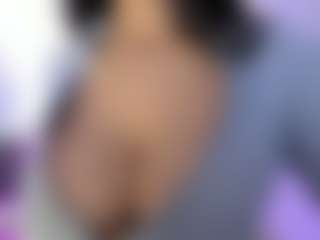 akura011's Live Sex Cam Show