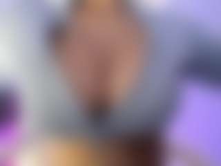 Live cam show with akura011 - Asian MILF on Fit Hotties