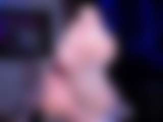 Live cam show with Miss Eva - Blue Eyes on CamwithHer