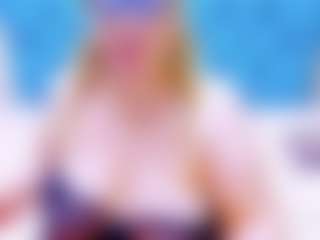 Live cam show with Nayla-Garner - BBW on fuck-show.com