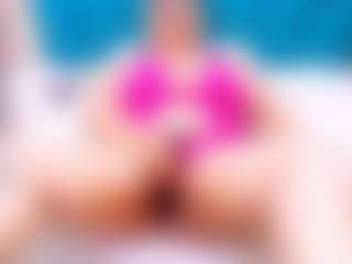 Nayla-Garner's Live Sex Cam Show