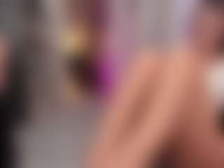 Live cam show with Emmy and Krist - Small Ass on CamClone