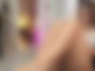 Live cam show with Emmy and Krist - Cum Swallowing on Camsoda