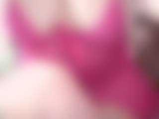 Live cam show with nadiiasunok - Granny on CamwithHer
