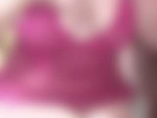 Live cam show with nadiiasunok - Bra on Gym Cam Girls