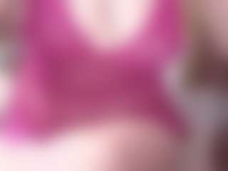 Live cam show with nadiiasunok - Bra on TeamSkeetLive