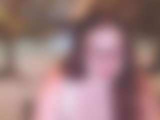 Live cam show with QueenNatashaX - Smoke on Big Tits