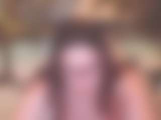 Live cam show with QueenNatashaX - Striptease MILF on Camsoda