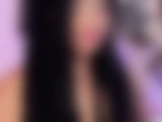 Victoriaa-saenzz's Live Sex Cam Show