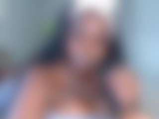 essenceblaque's Live Sex Cam Show