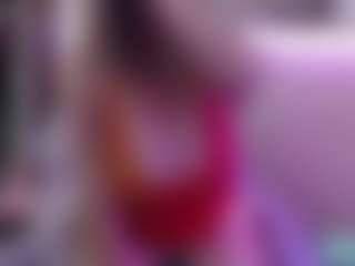 JennaDeluxe MILF webcam performer live streaming